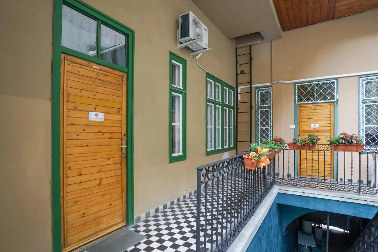 Cherry Apartman II Apartment Eger